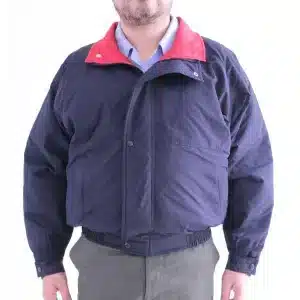 Chamarra Corta con cuello bicolor. MODELO 26044